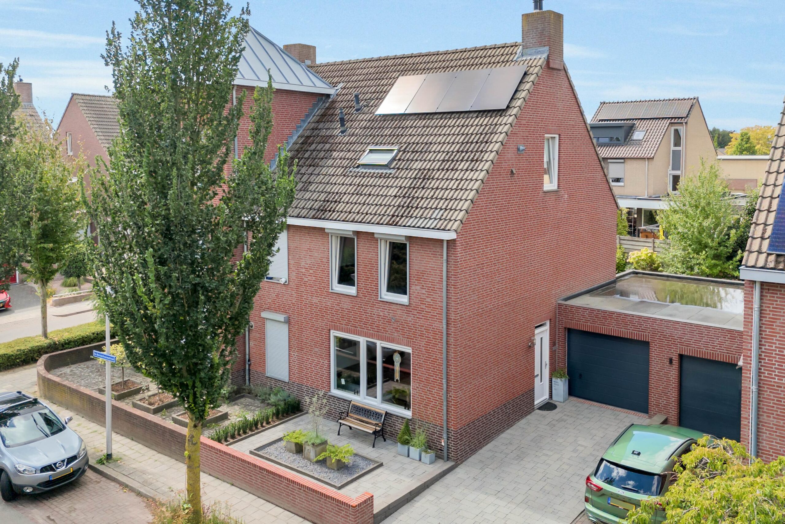 Tussenwoning te koop: De Bunderhoevestraat 28, Margraten Margraten